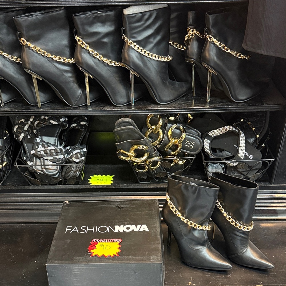 Fashion Nova Black Heeled Boots with Gold Accent